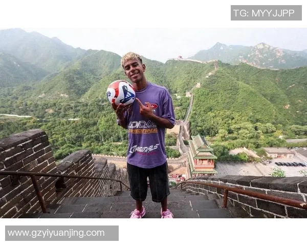 天赋异禀的足球明星如何在绿茵场上创造传奇与辉煌 天赋异禀的足球明星如何在绿茵场上创造传奇与辉煌