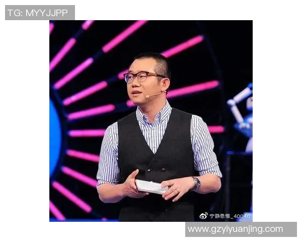 意大利足球场上的毒舌明星揭示背后的争议与风波