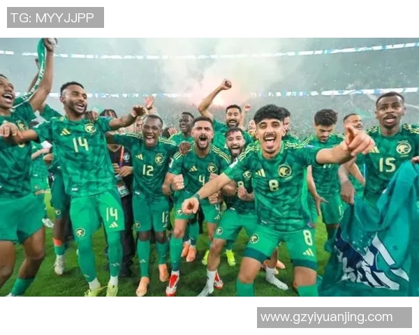 足球明星纷纷签约沙特联赛球员引发全球关注与讨论